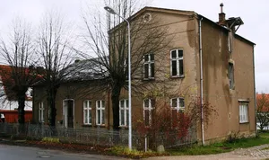 Haus von Immobilienbüro 
