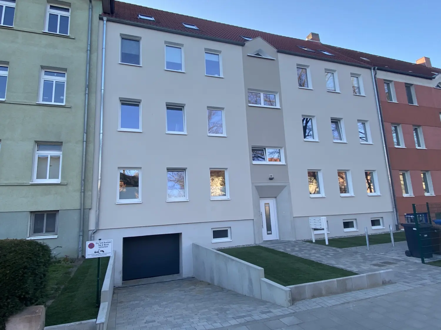 Gebäude von Immobilienbüro