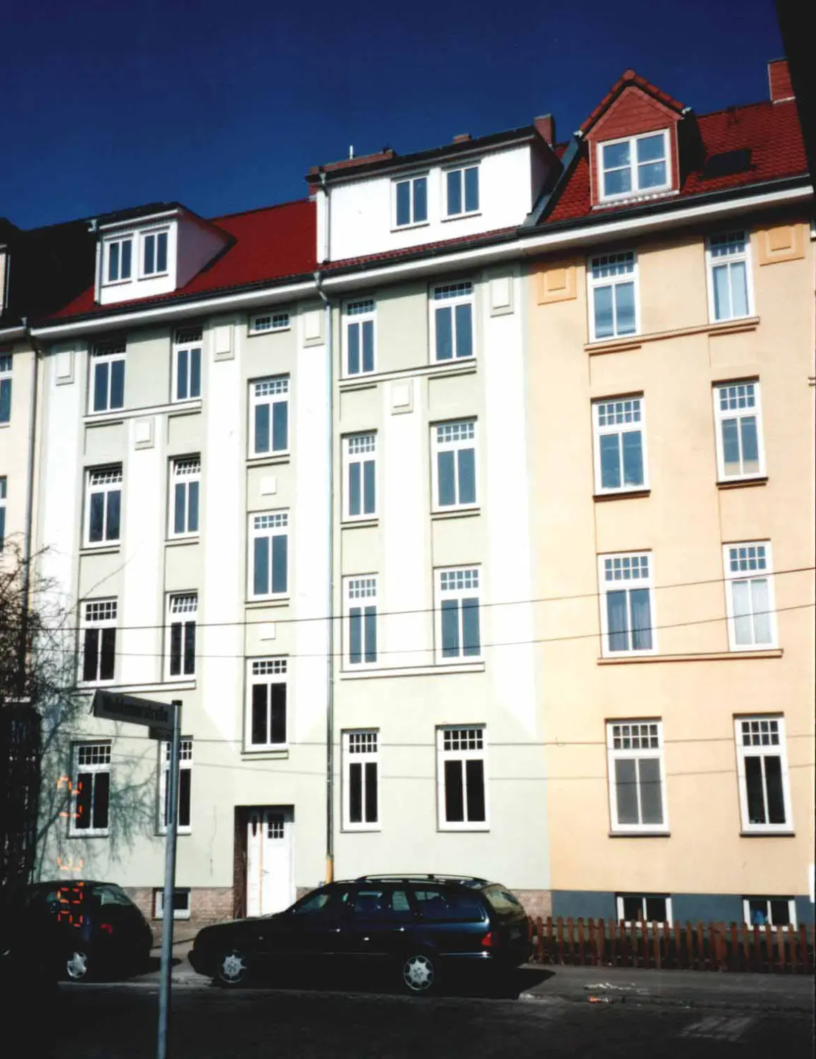 Gebäude von Immobilienbüro